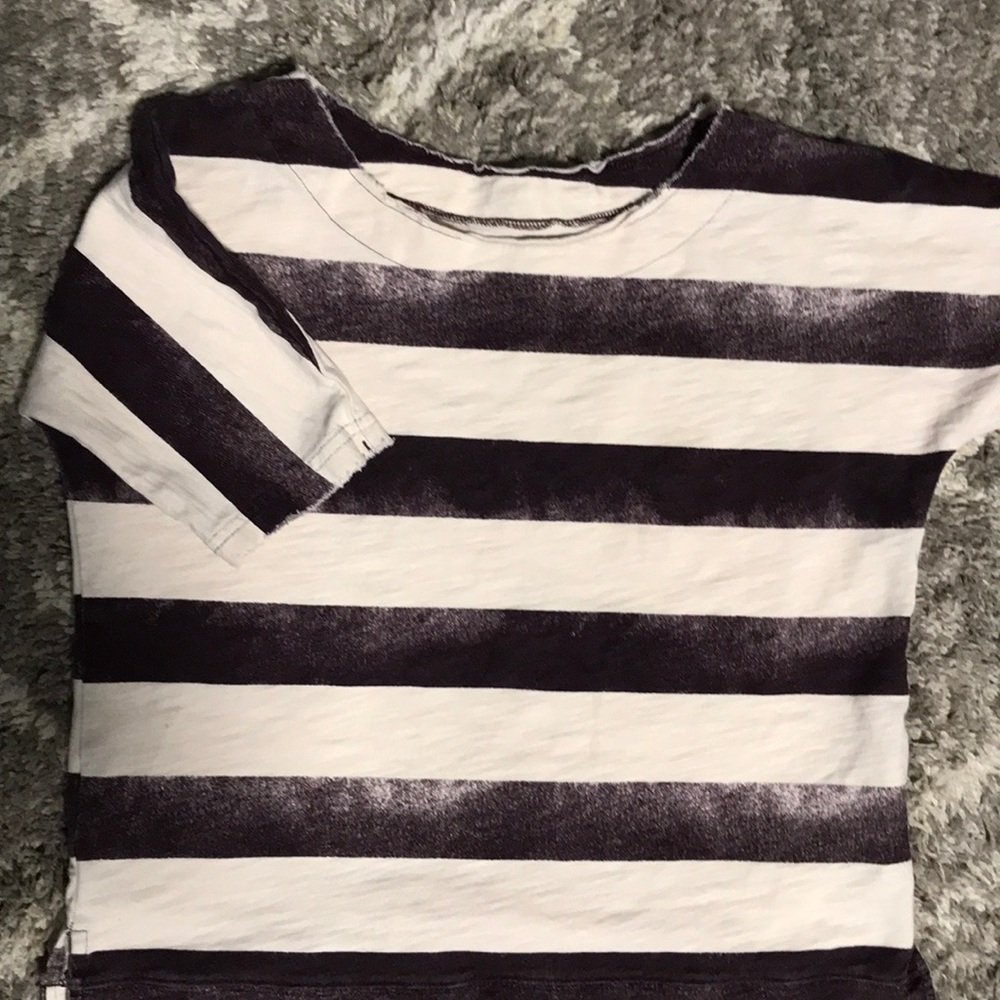 Linen top - Picture 2 of 3